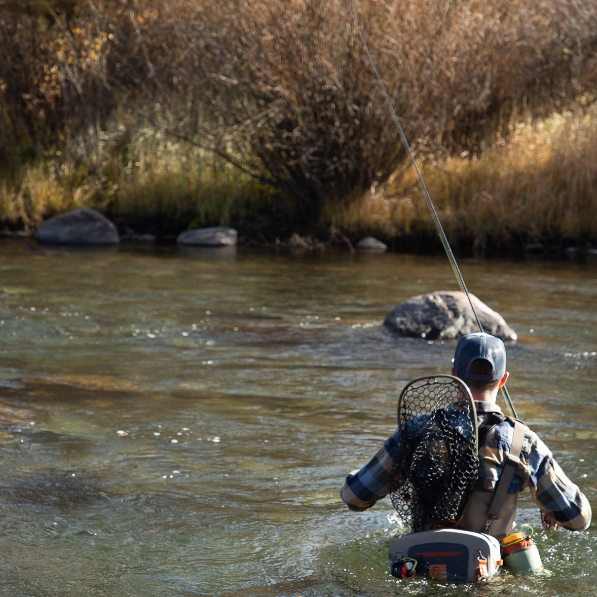 Fishpond Thunderhead Submersible Lumbar Pack Eco Shale Image 05